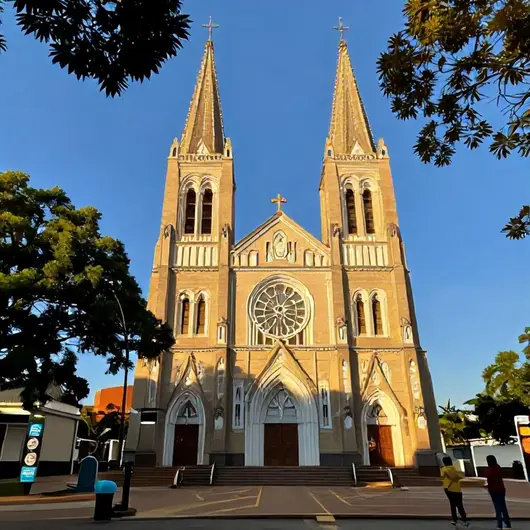 Catedral Cristo Rei: Um Marco de Fé em Boa Vista – RR Catedral Cristo Rei: Um Marco de Fé em Boa Vista - RR