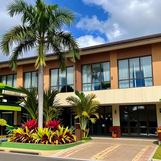 Descubra o Hotel Uiramutam